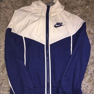 Nike wind breaker